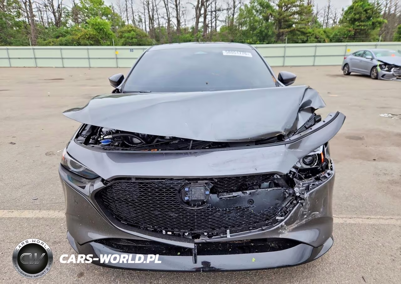 2026 Mazda 3 Premium Plus VIN:JM1BPBNY0T1872370 - 5