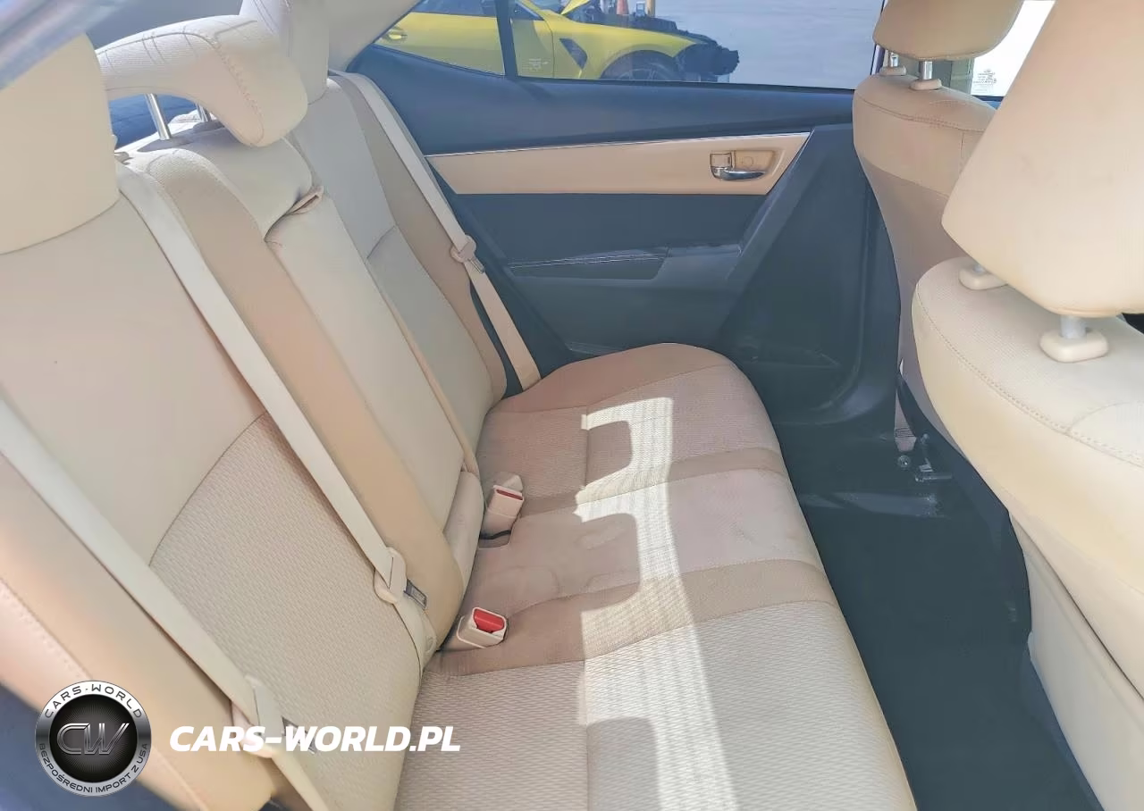 2019 Toyota Corolla Le VIN:5YFBURHEXKP927193 - 10