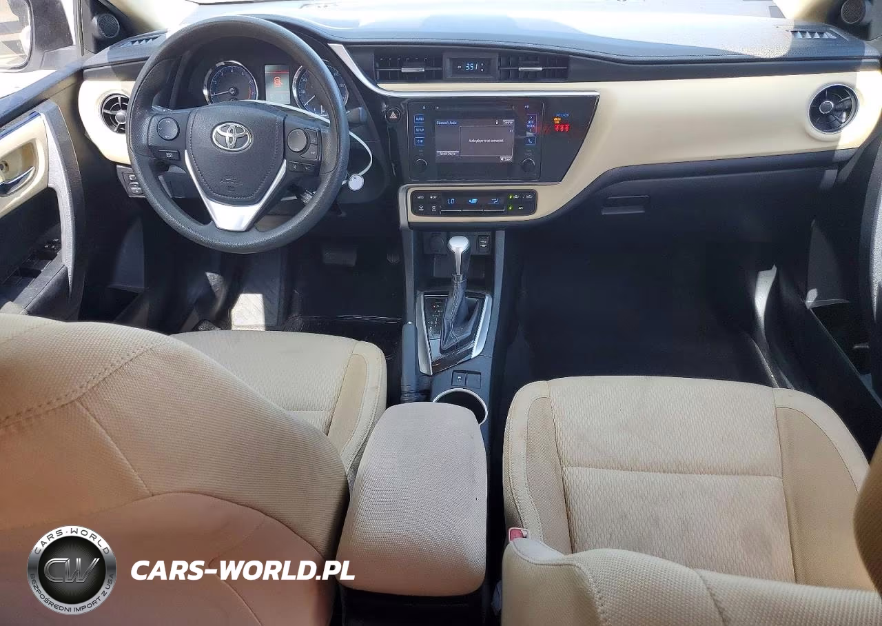 2019 Toyota Corolla Le VIN:5YFBURHEXKP927193 - 8