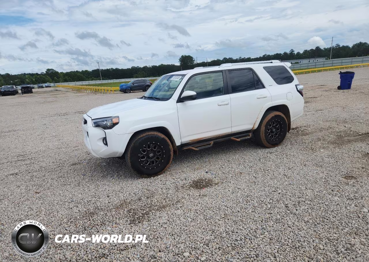 2015 Toyota 4Runner Sr5 – zdjęcie 1 z 13