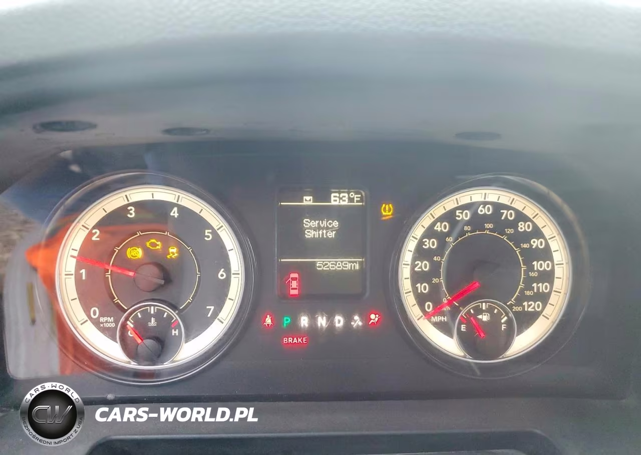 2016 Ram 1500 St VIN:3C6JR6AG2GG239653 - 9
