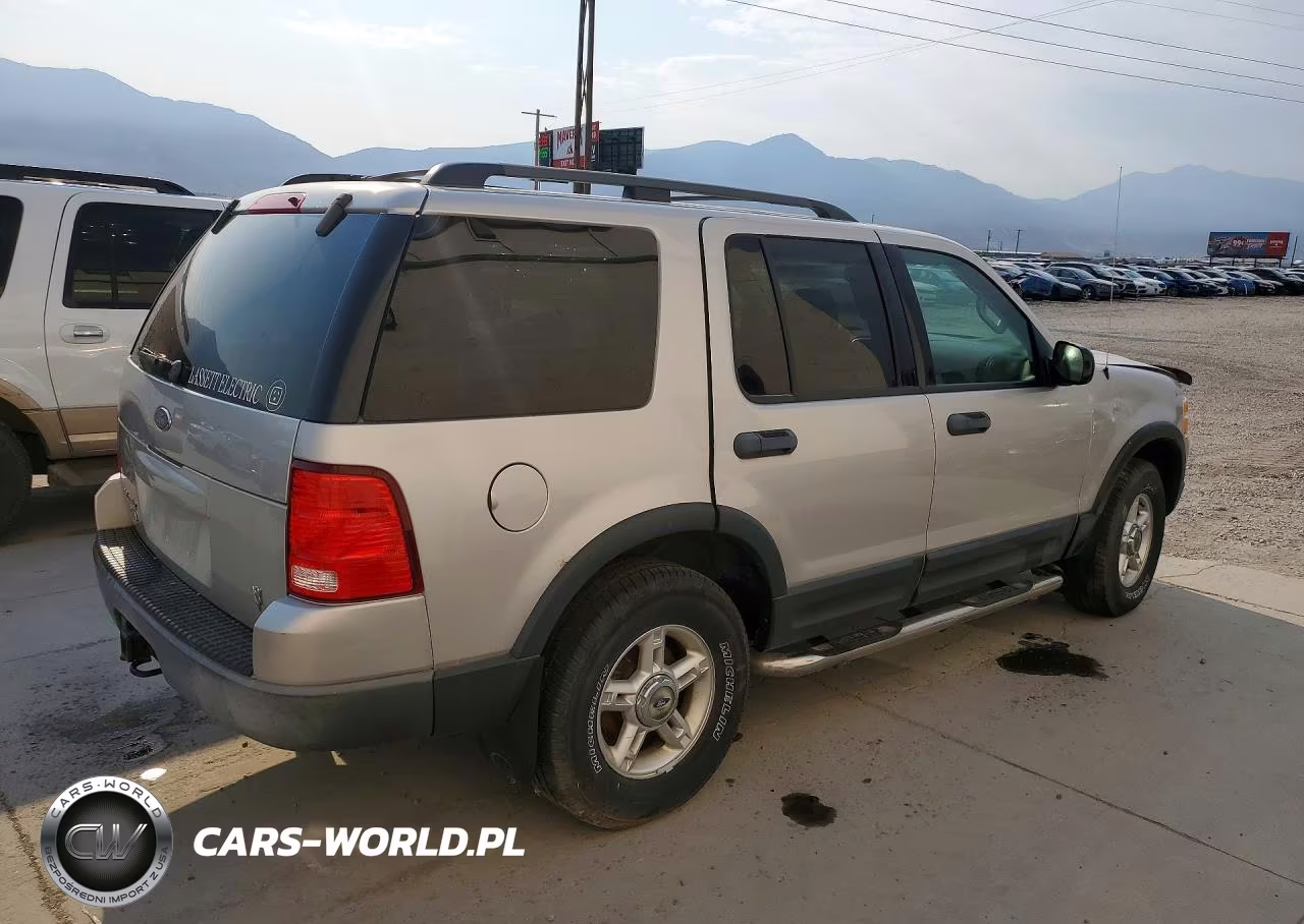 2003 Ford Explorer Xlt VIN:1FMZU73W83ZB39860 - 3
