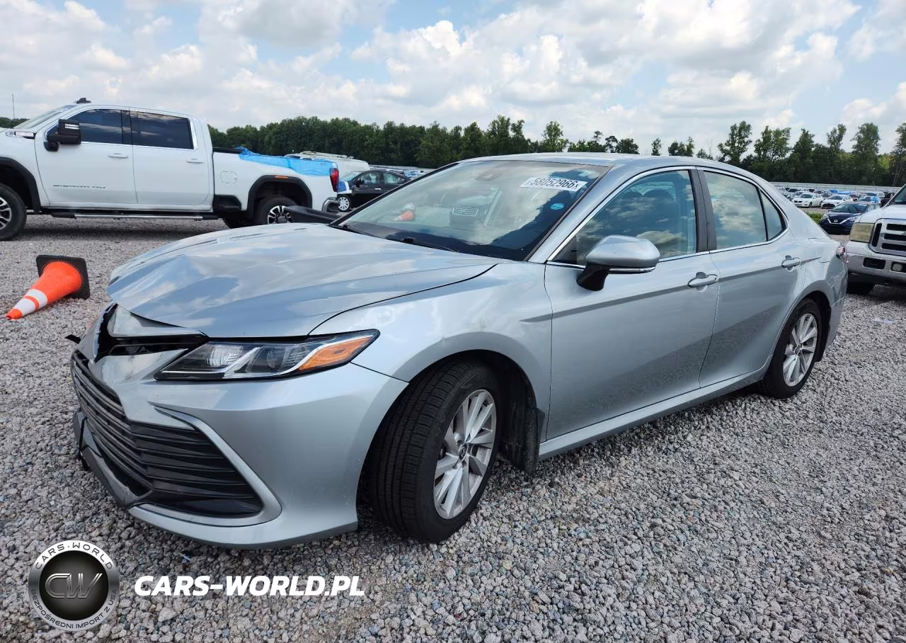 2021 Toyota Camry Le