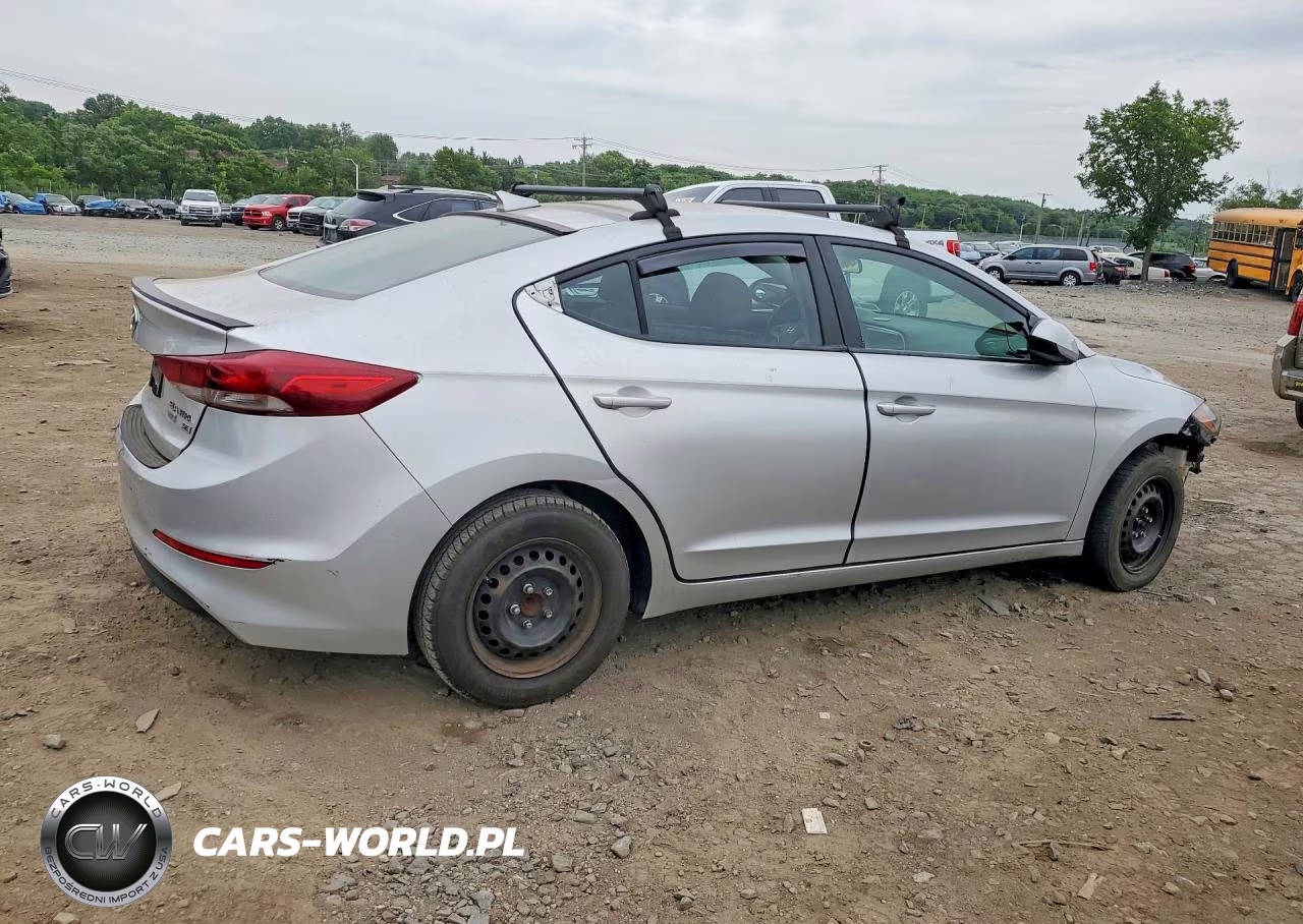 2017 Hyundai Elantra Se VIN:5NPD74LF6HH166994 - 3