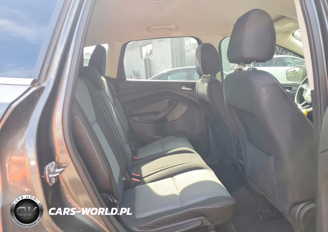 2017 Ford Escape Se VIN:1FMCU9GD0HUC40695 - 10