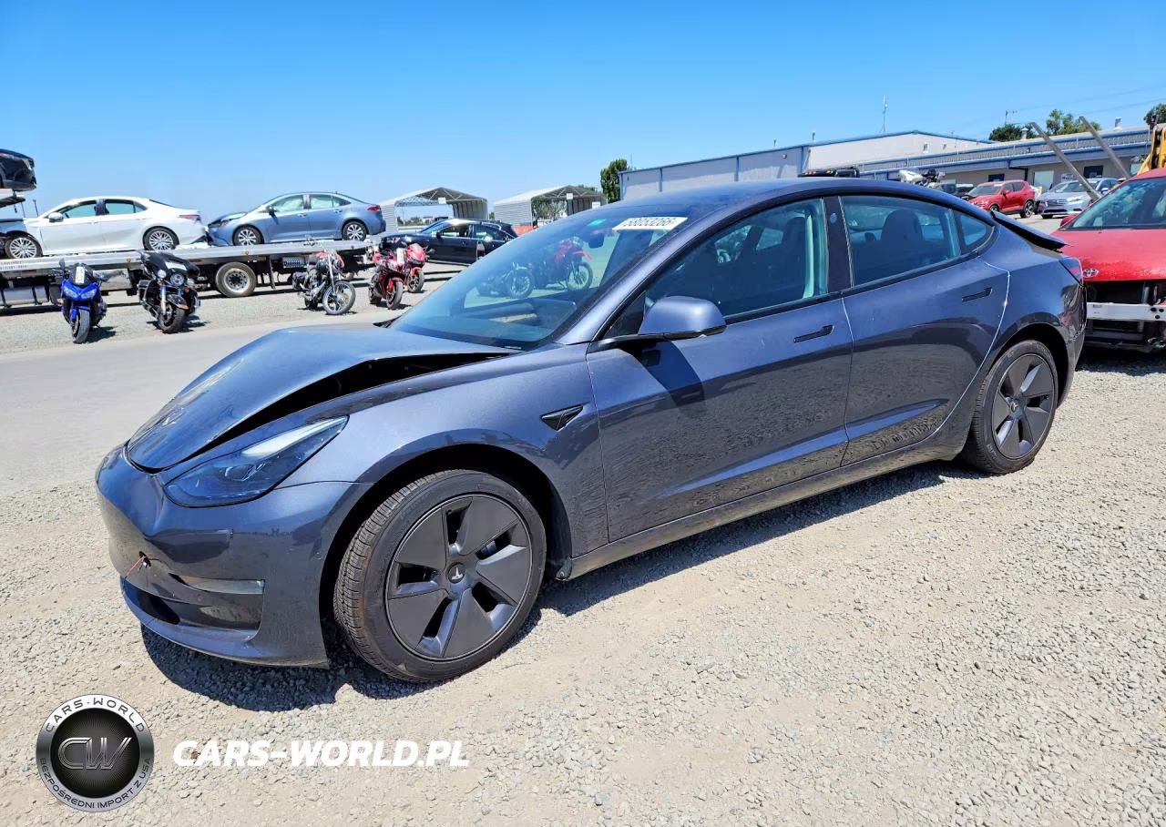 2022 Tesla Model 3 – zdjęcie 1 z 12