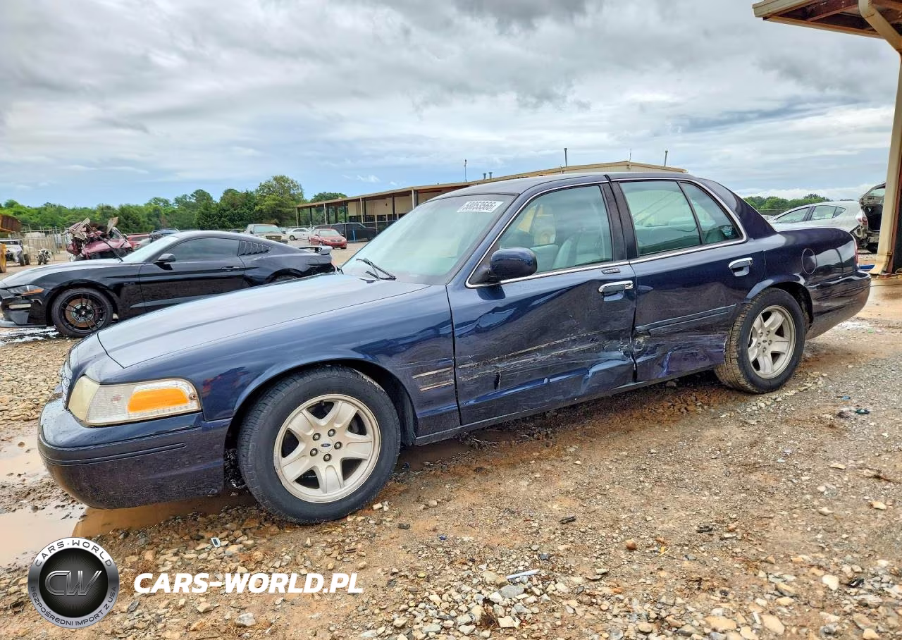 2002 Ford Crown Victoria Lx VIN:2FAFP74W22X144351 - 1