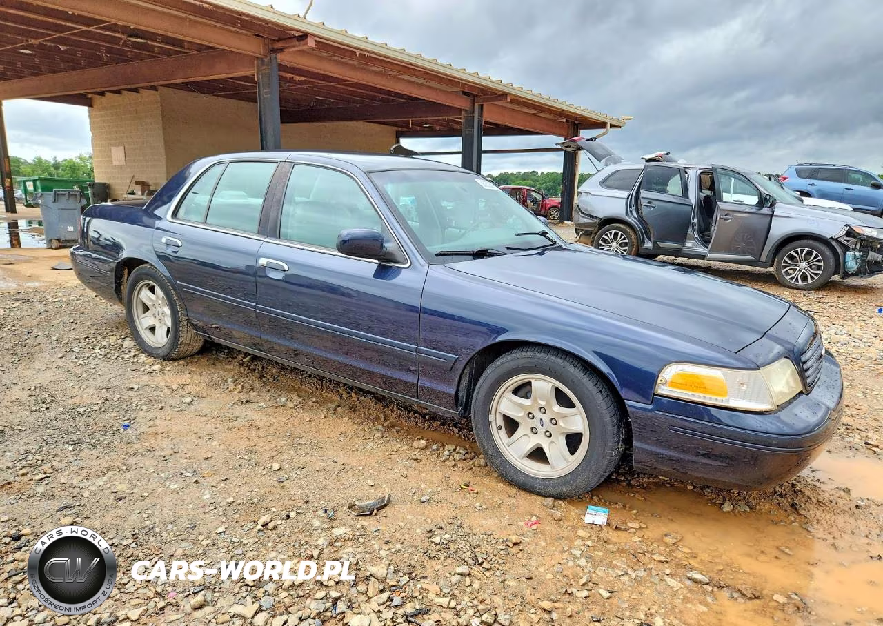2002 Ford Crown Victoria Lx VIN:2FAFP74W22X144351 - 4