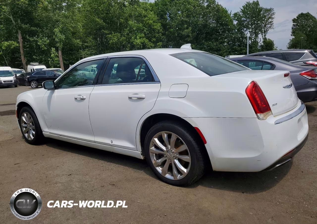 2016 Chrysler 300 Limited VIN:2C3CCARG7GH262098 - 2