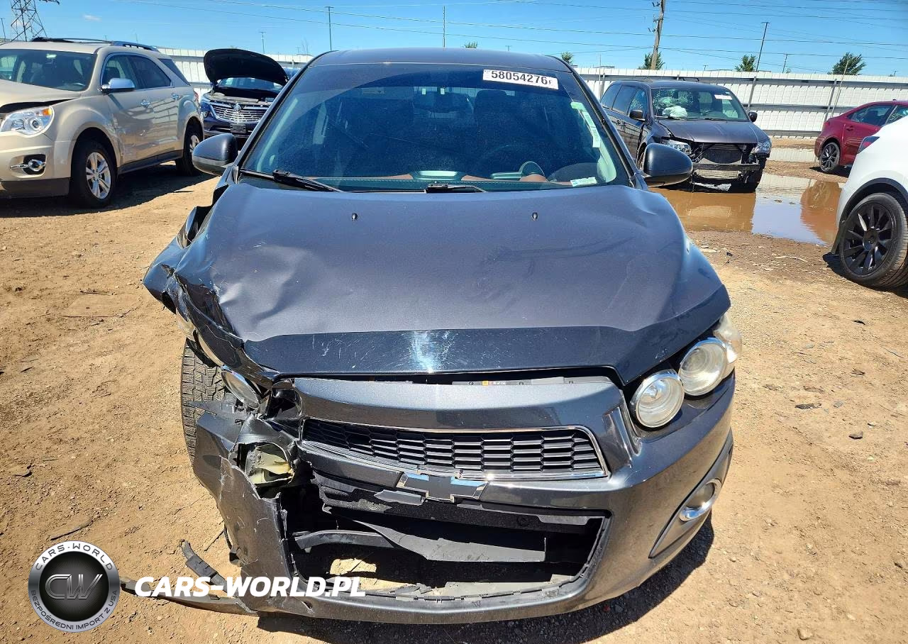 2015 Chevrolet Sonic Lt VIN:1G1JC5SH4F4132796 - 5