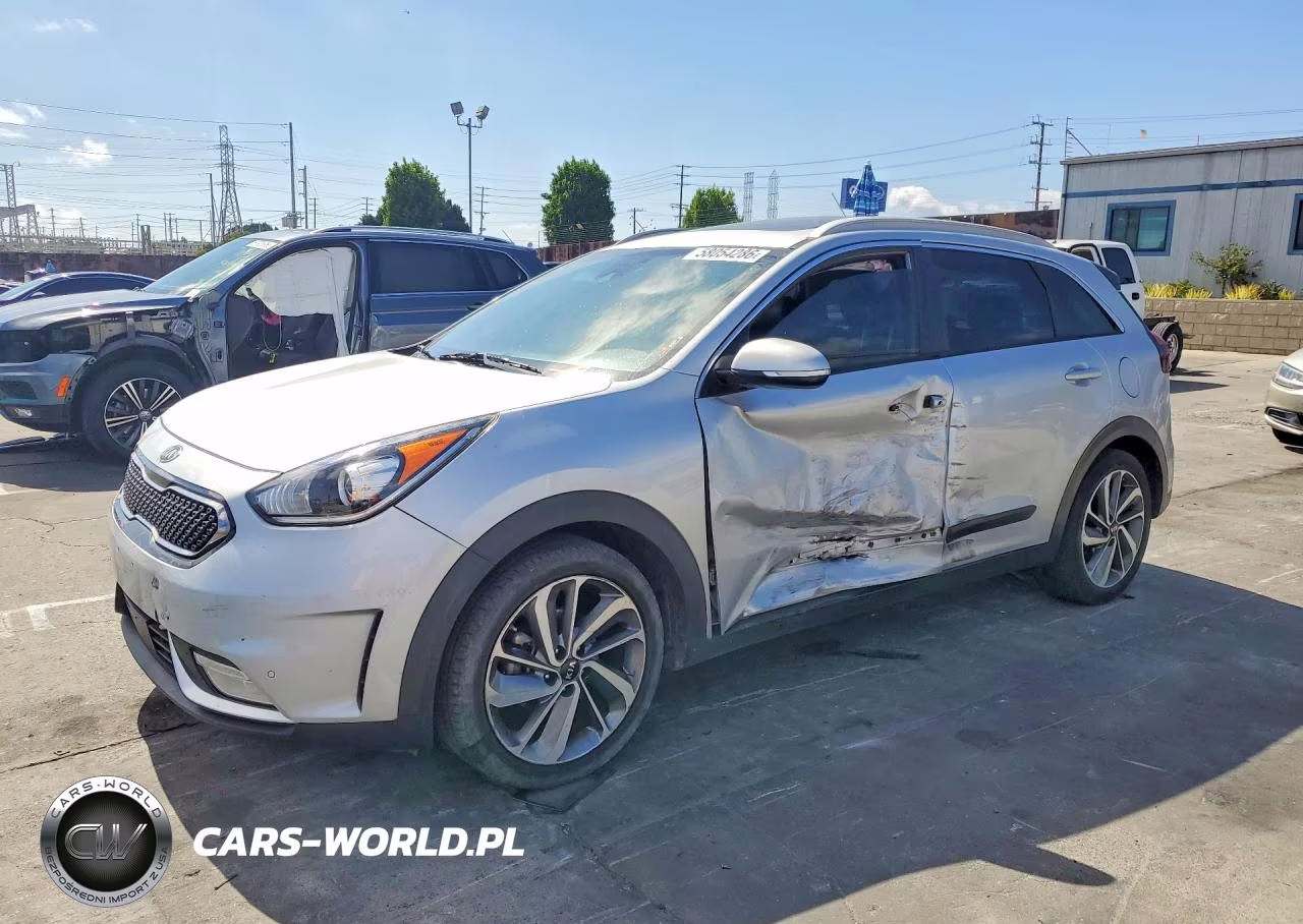2019 Kia Niro Touring VIN:KNDCE3LC0K5306871 - 1