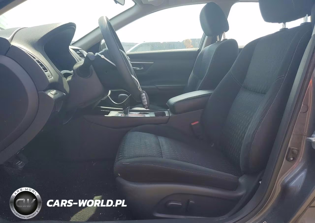 2016 Nissan Altima 2.5 S VIN:1N4AL3AP9GN335575 - 7