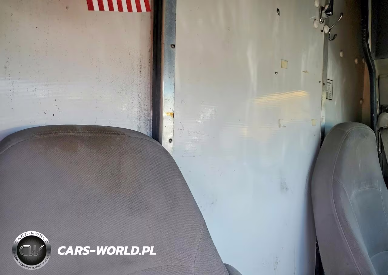 2007 Ford Econoline E350 Super Duty Cutaway Van VIN:1FDSE35L47DA32253 - 11