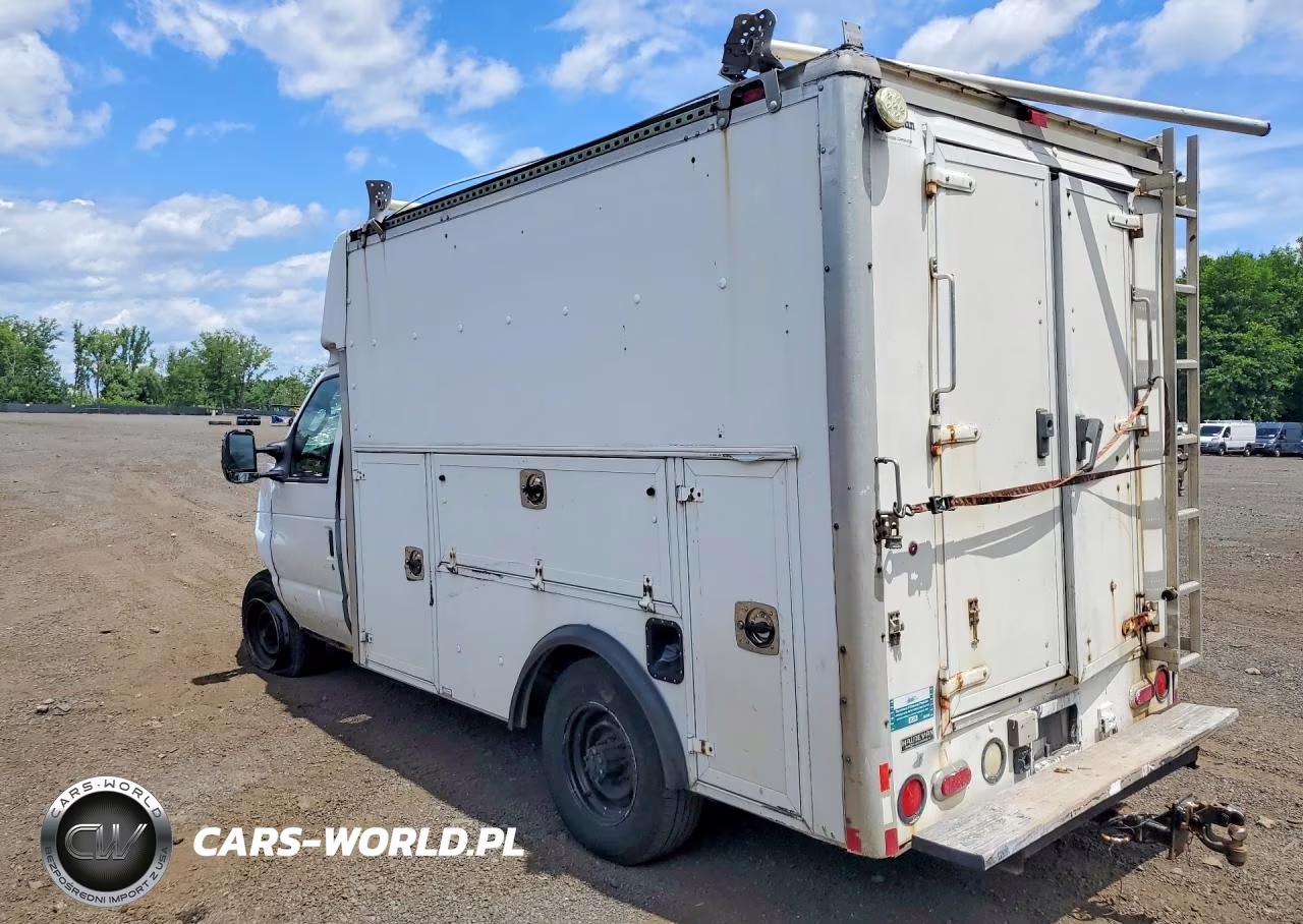 2007 Ford Econoline E350 Super Duty Cutaway Van VIN:1FDSE35L47DA32253 - 2