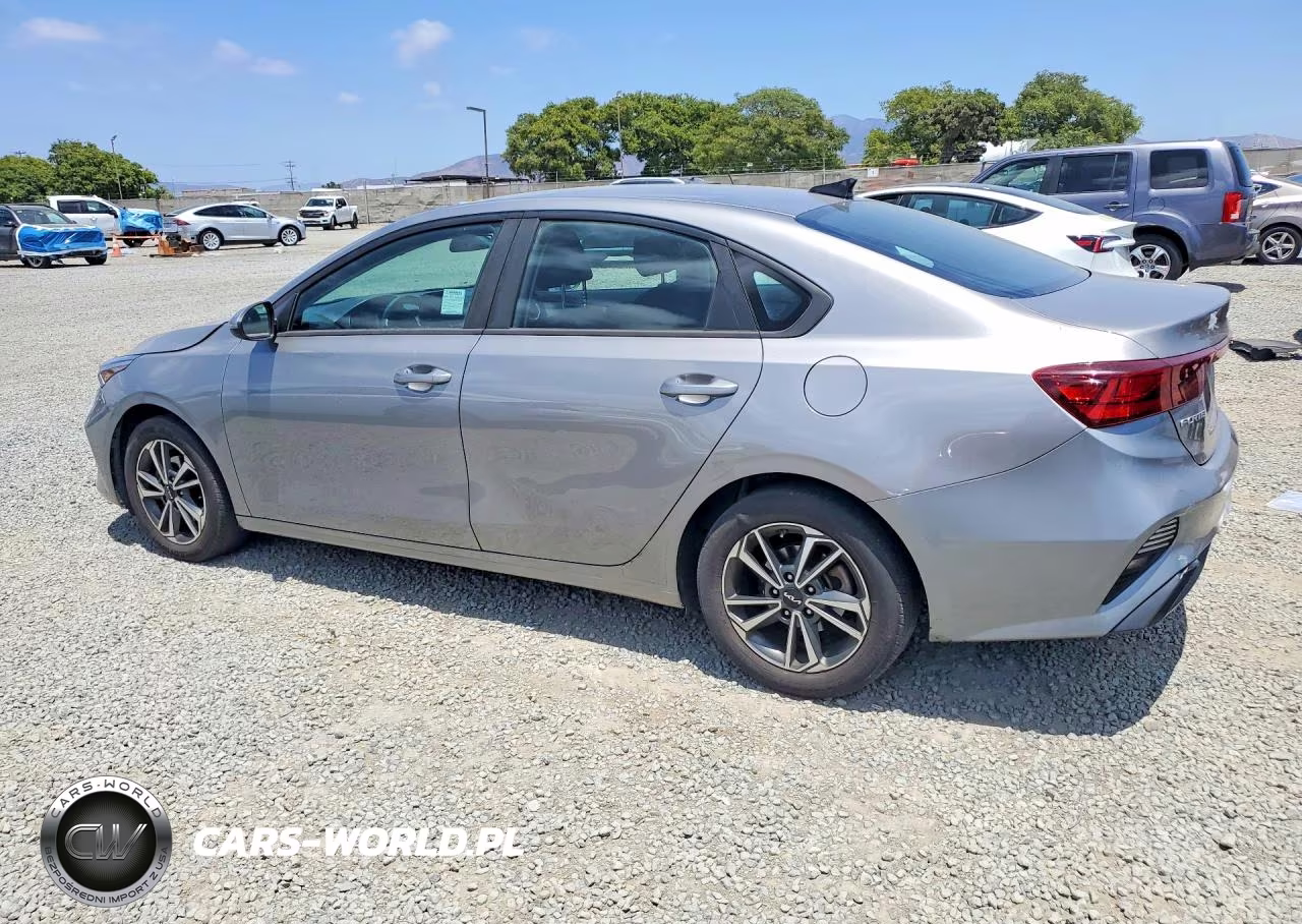 2023 Kia Forte Lxs VIN:3KPF24AD4PE604424 - 2