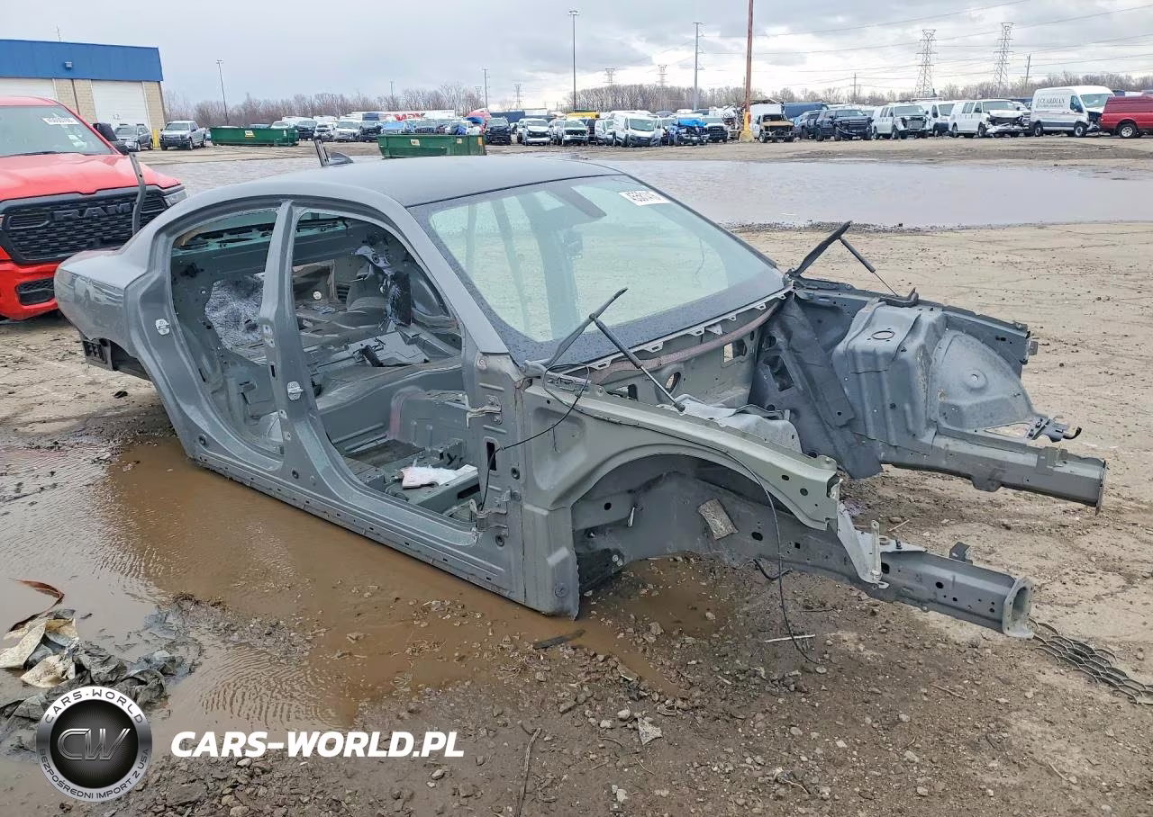 2018 Dodge Charger R VIN:2C3CDXGJ6JH303679 - 4