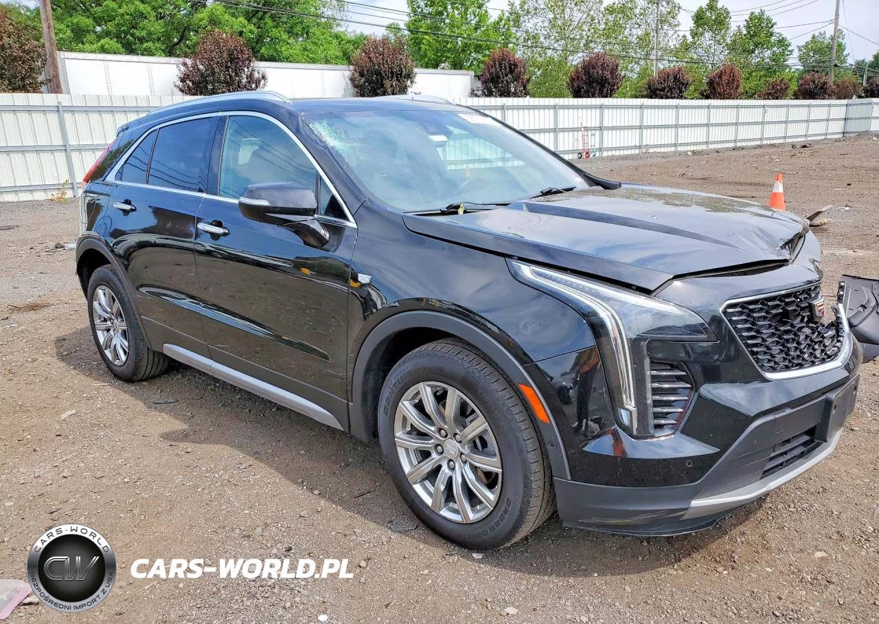 2021 Cadillac Xt4 Premium Luxury VIN:1GYFZDR43MF070456 - 4