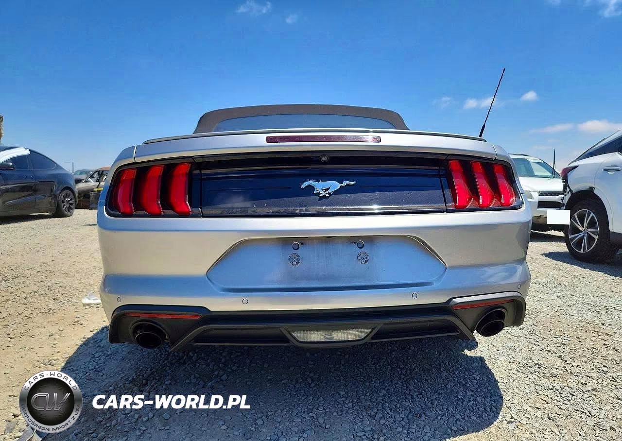 2021 Ford Mustang VIN:1FATP8UH2M5110246 - 6