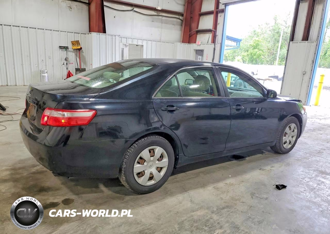2007 Toyota Camry Le VIN:JTNBE46K173059735 - 3
