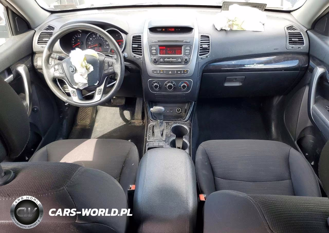 2015 Kia Sorento Lx VIN:5XYKT3A68FG580203 - 8