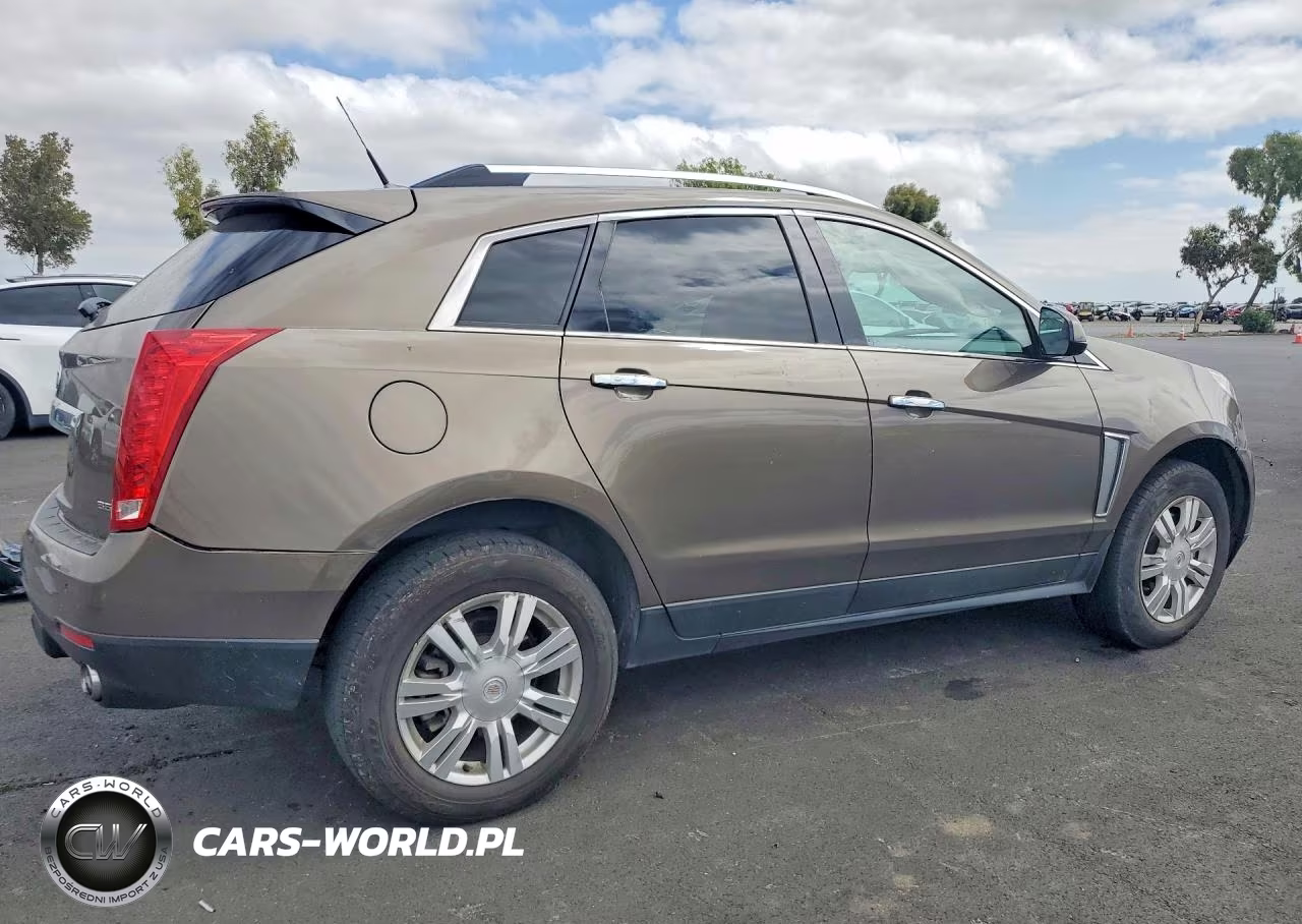 2014 Cadillac Srx Luxury Collection VIN:3GYFNBE39ES562029 - 3