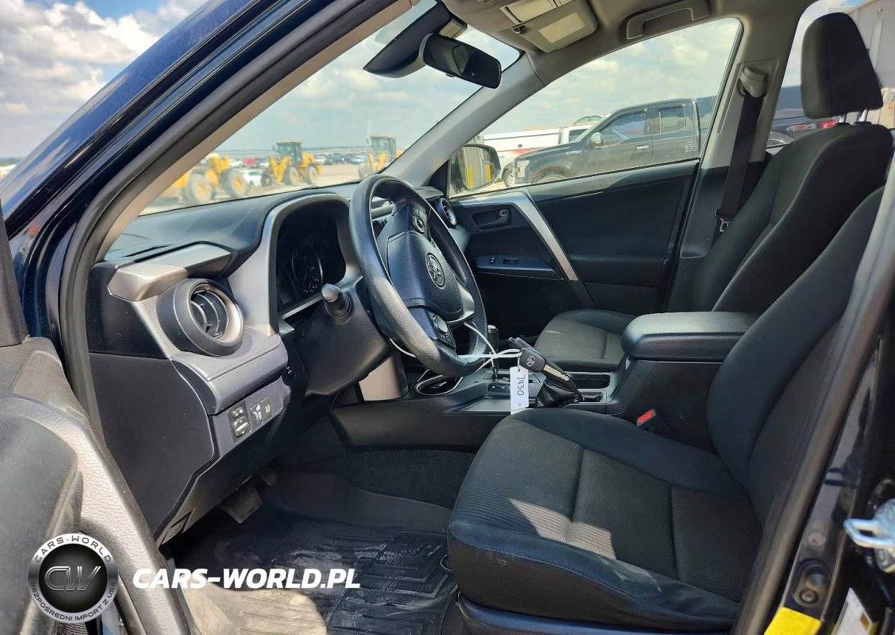 2017 Toyota Rav4 Le VIN:JTMBFREV4HJ714221 - 7