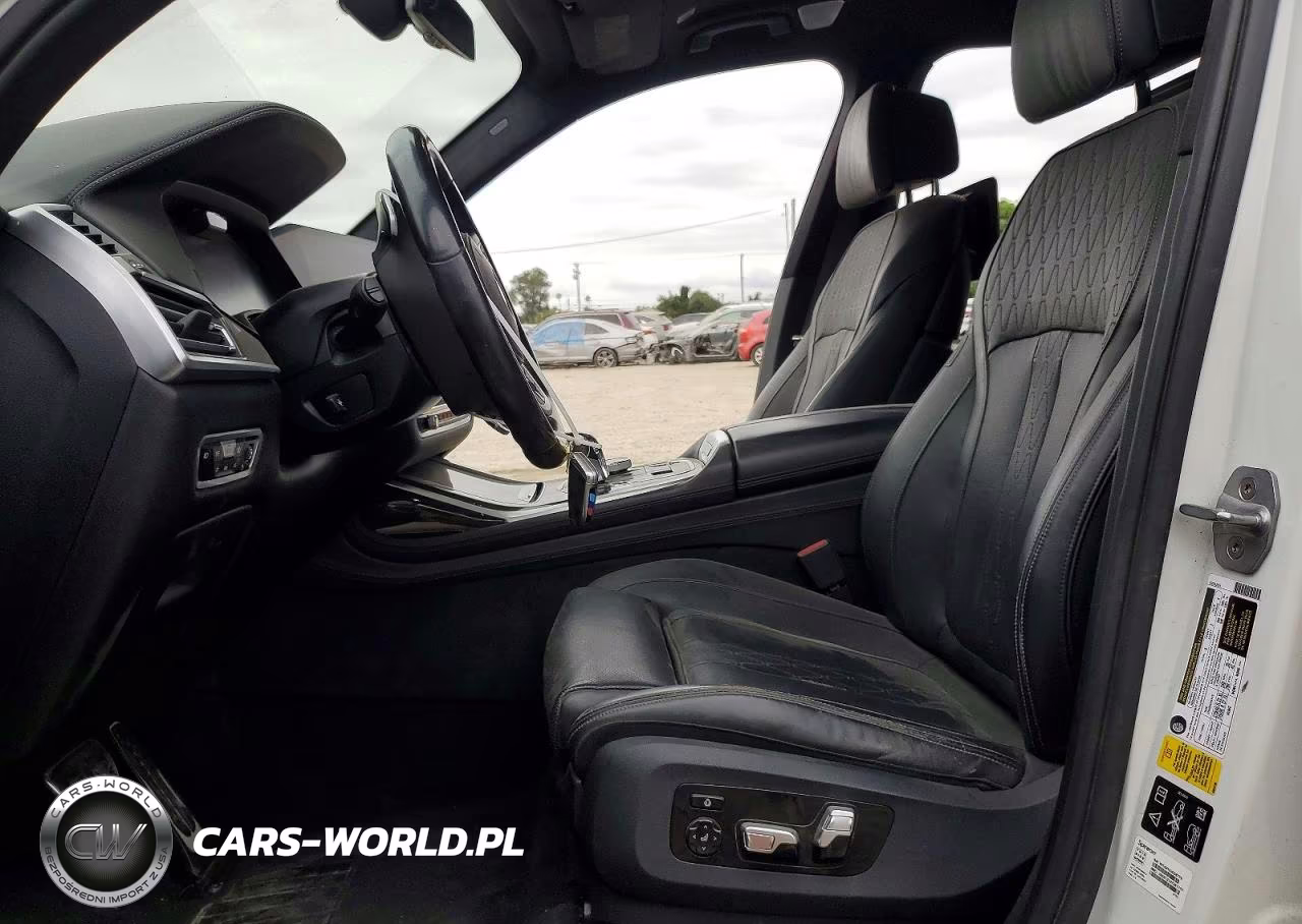 2019 BMW X7 XDRIVE50I VIN:5UXCX4C55KLB39499 - 7