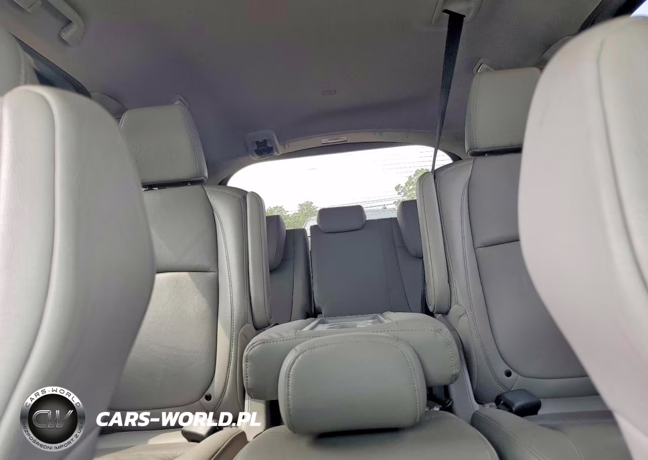2020 Honda Odyssey Touring VIN:5FNRL6H80LB044095 - 10