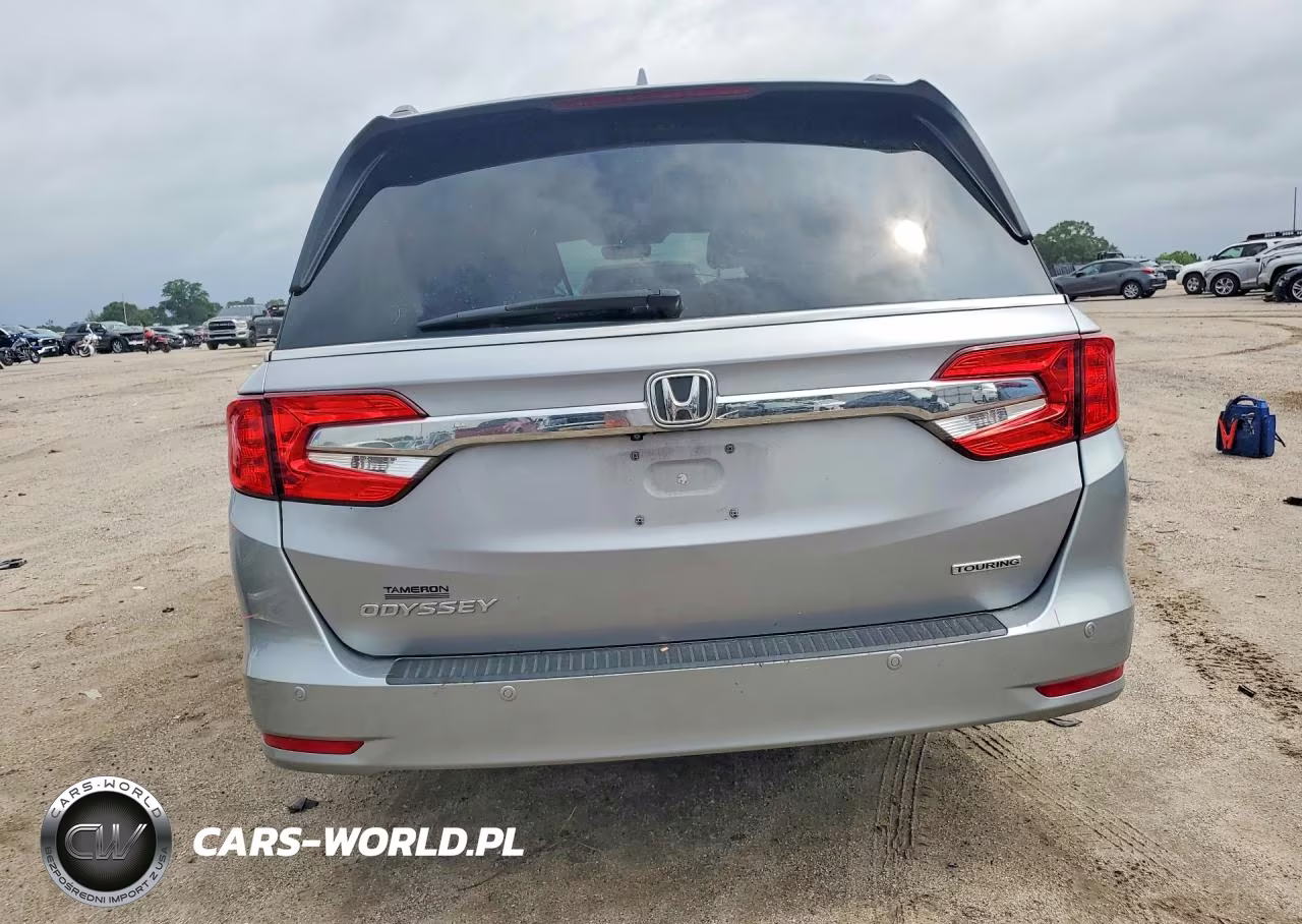2020 Honda Odyssey Touring VIN:5FNRL6H80LB044095 - 6