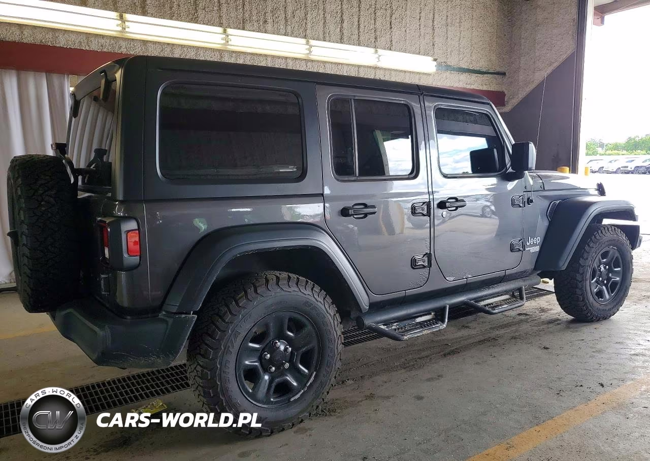 2018 Jeep Wrangler Unlimited Sport VIN:1C4HJXDN5JW189404 - 3