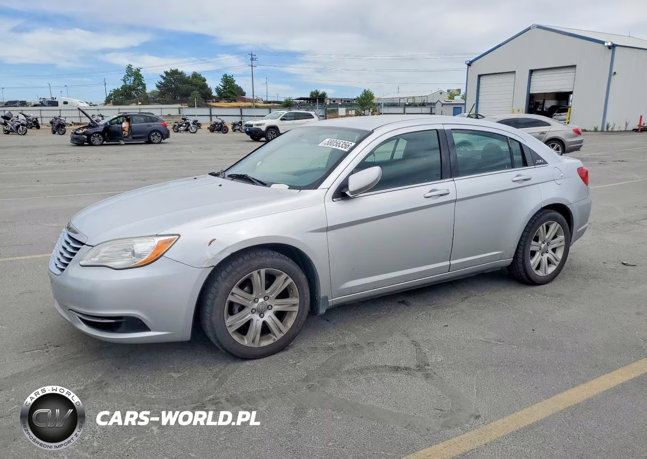2011 Chrysler 200 Touring