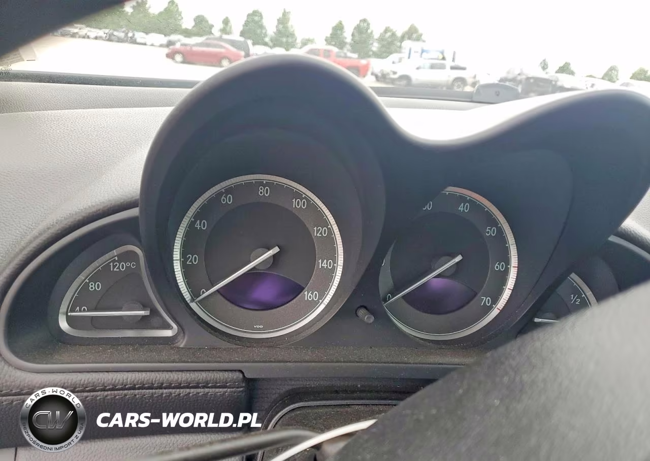 2004 Mercedes-Benz Sl 500 VIN:WDBSK75F24F086079 - 9