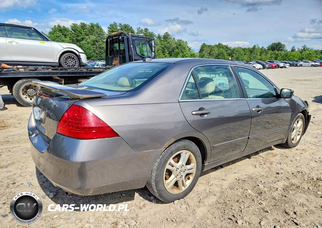 2007 Honda Accord Ex VIN:1HGCM56887A152691 - 3