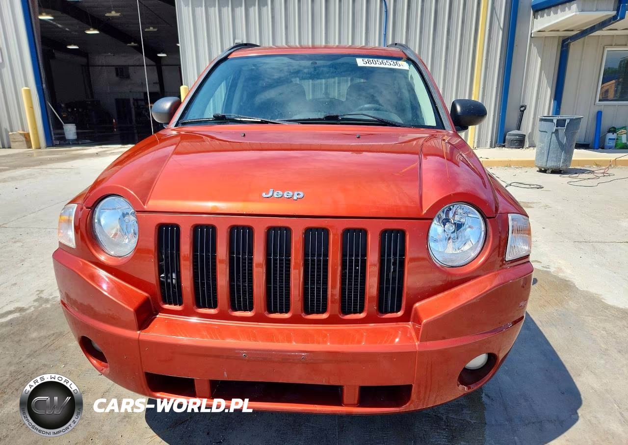 2010 Jeep Compass Sport VIN:1J4NT4FA1AD504744 - 5