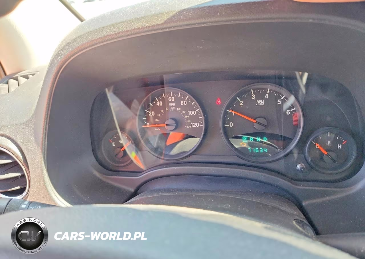 2010 Jeep Compass Sport VIN:1J4NT4FA1AD504744 - 9