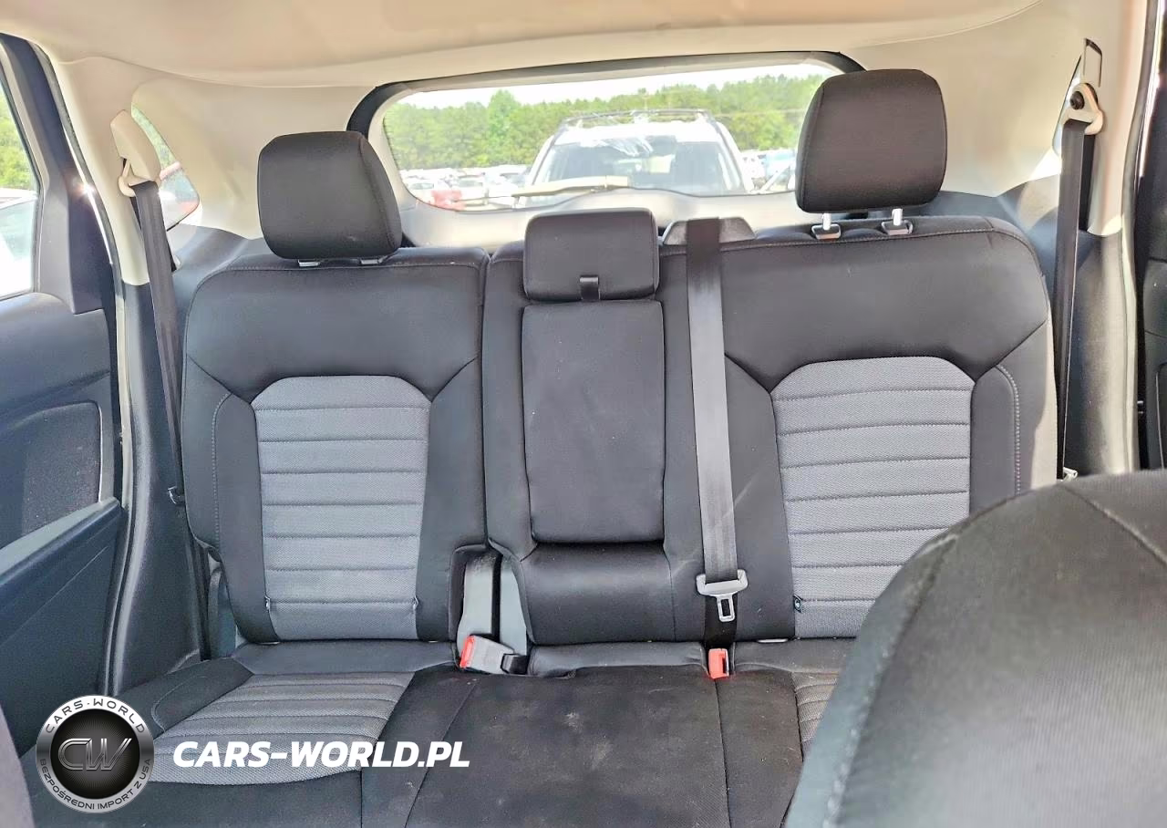 2016 Ford Edge Se VIN:2FMPK3G9XGBB70661 - 10