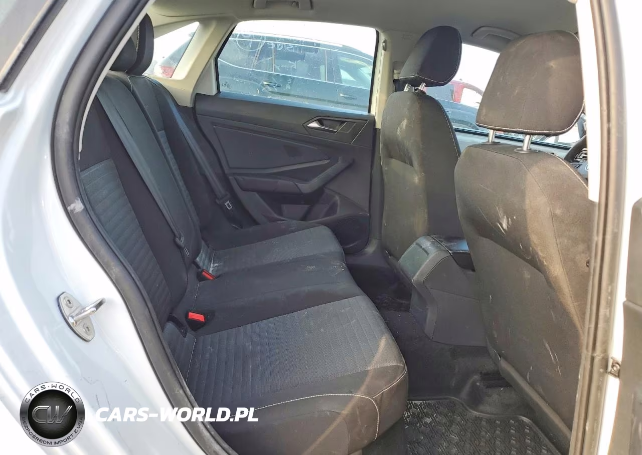 2026 Volkswagen Jetta S VIN:3VW5W7BU2TM022190 - 10