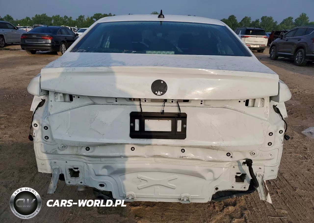 2026 Volkswagen Jetta S VIN:3VW5W7BU2TM022190 - 6
