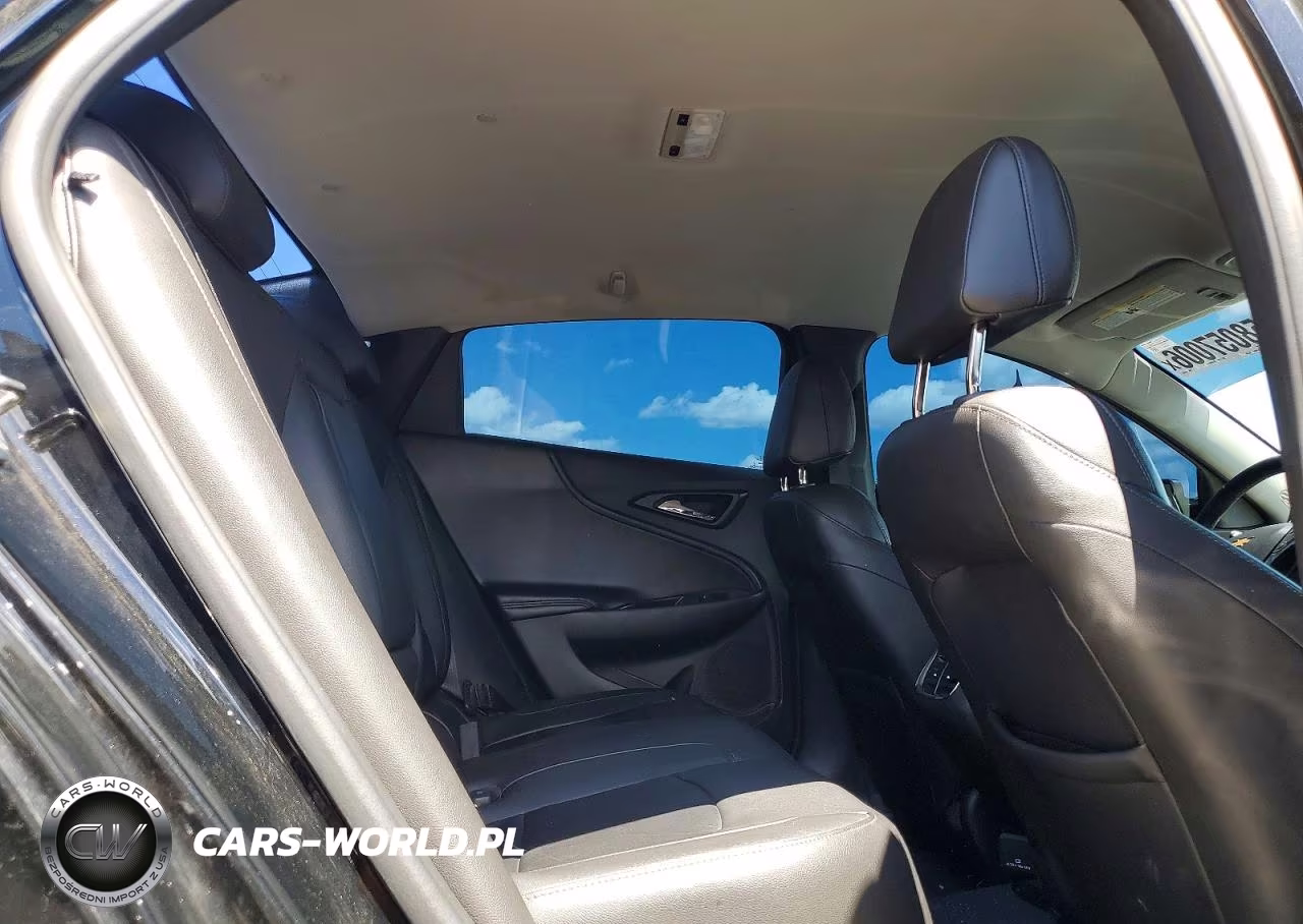 2017 Chevrolet Malibu Hybrid VIN:1G1ZJ5SU8HF140753 - 10