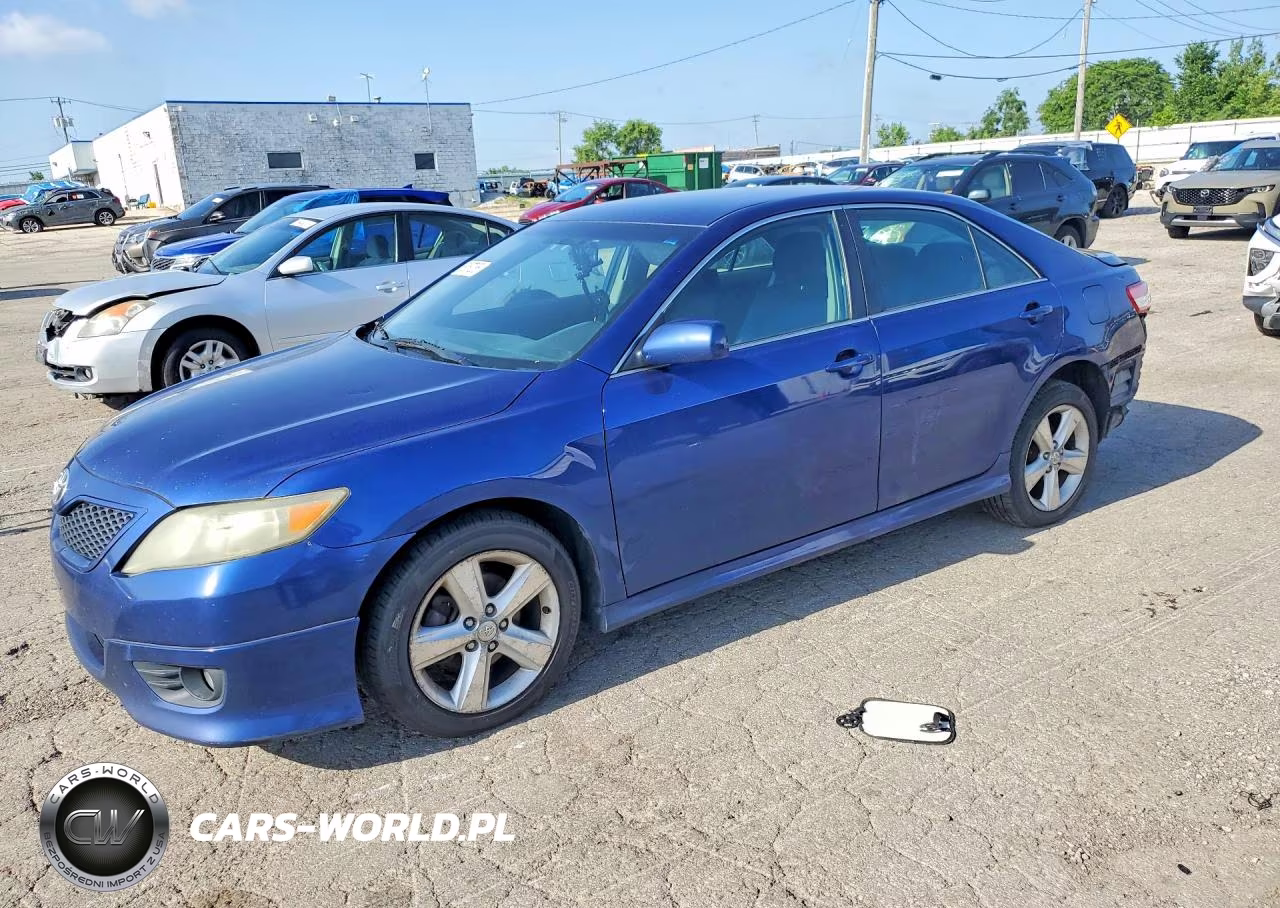 2010 Toyota Camry Se – zdjęcie 1 z 12