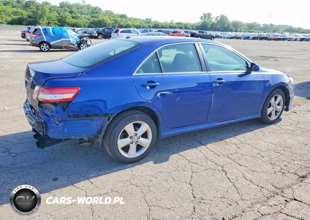 2010 Toyota Camry Se VIN:4T1BF3EK8AU534985 - 3