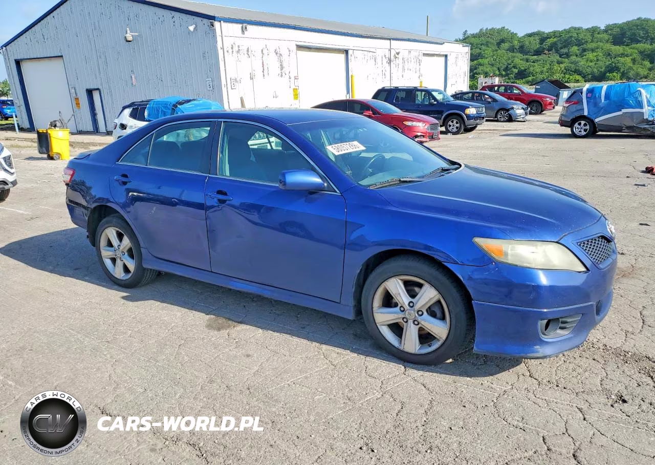 2010 Toyota Camry Se VIN:4T1BF3EK8AU534985 - 4