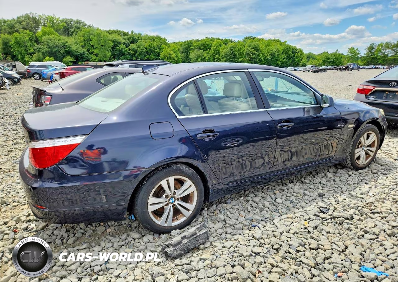 2010 BMW 528 Xi VIN:WBANV1C56AC444467 - 3