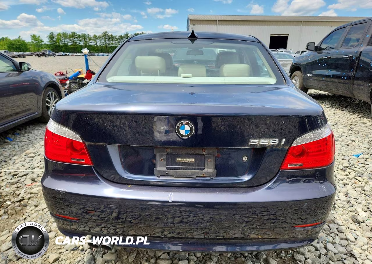 2010 BMW 528 Xi VIN:WBANV1C56AC444467 - 6