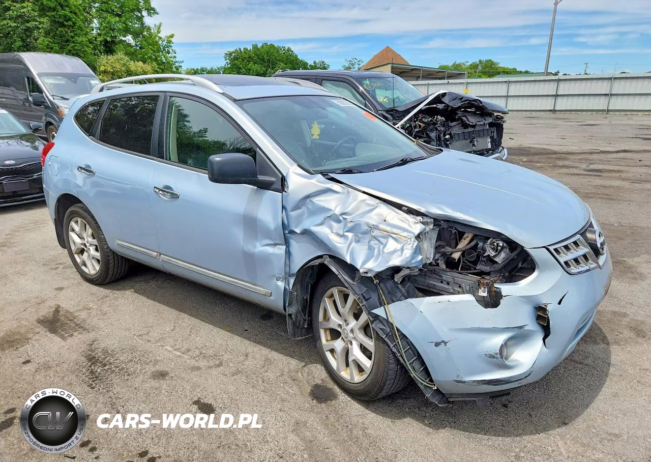 2012 Nissan Rogue S VIN:JN8AS5MV4CW383772 - 4