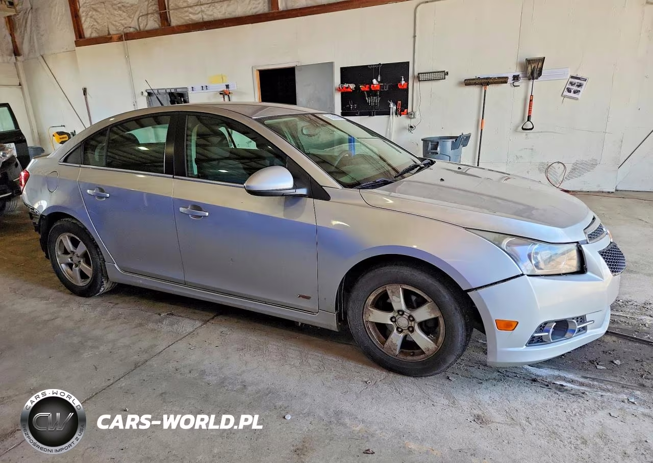 2014 Chevrolet Cruze Lt VIN:1G1PC5SB1E7352982 - 4
