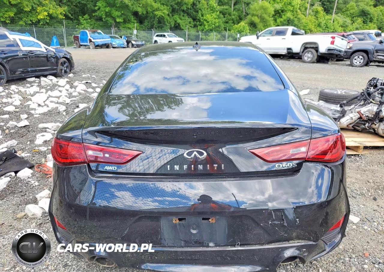 2017 Infiniti Q60 Red Sport 400 VIN:JN1FV7EL6HM700085 - 10
