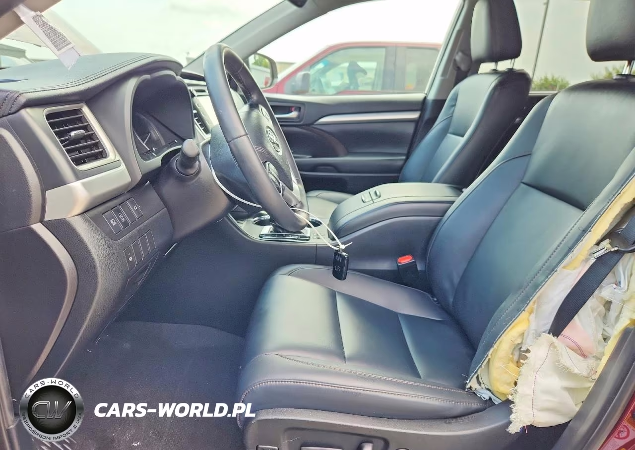 2019 Toyota Highlander Xle VIN:5TDKZRFH6KS301159 - 7