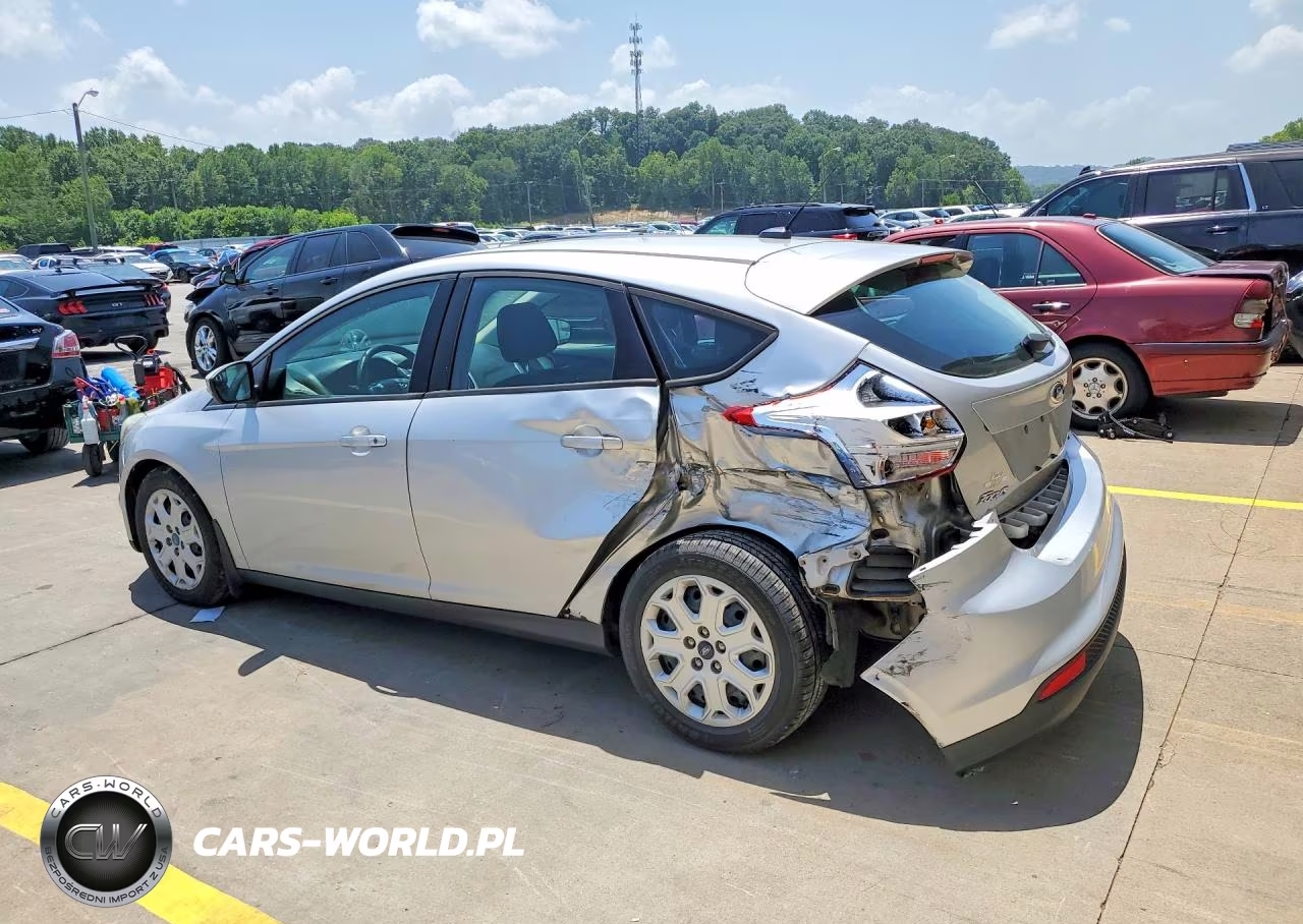 2012 Ford Focus Se VIN:1FAHP3K28CL268432 - 2