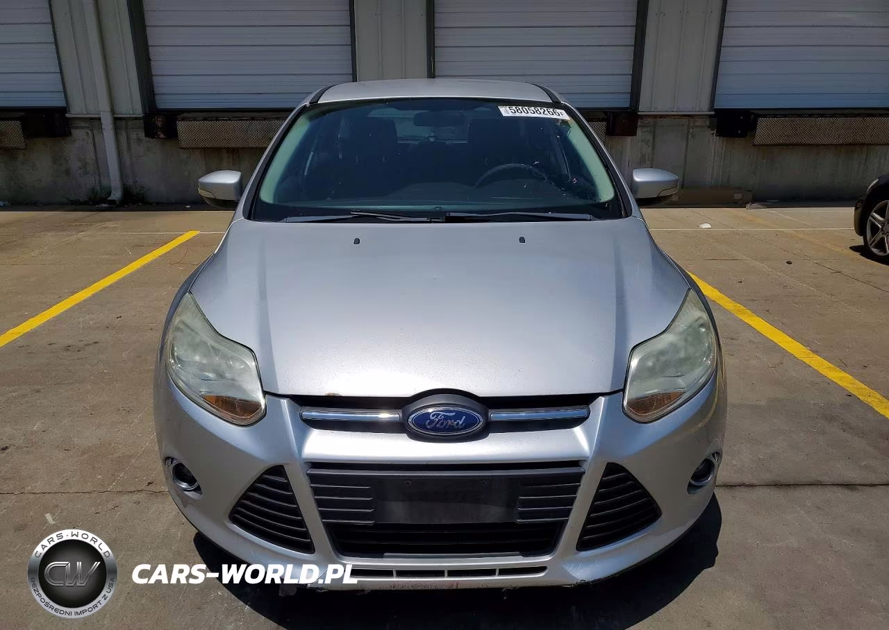 2012 Ford Focus Se VIN:1FAHP3K28CL268432 - 5